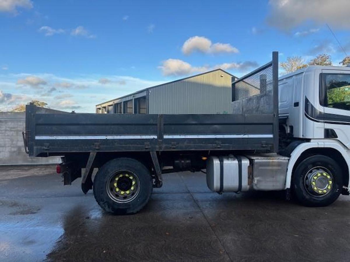 Used 2011 Scania P230 4x2 Dropside Tipper