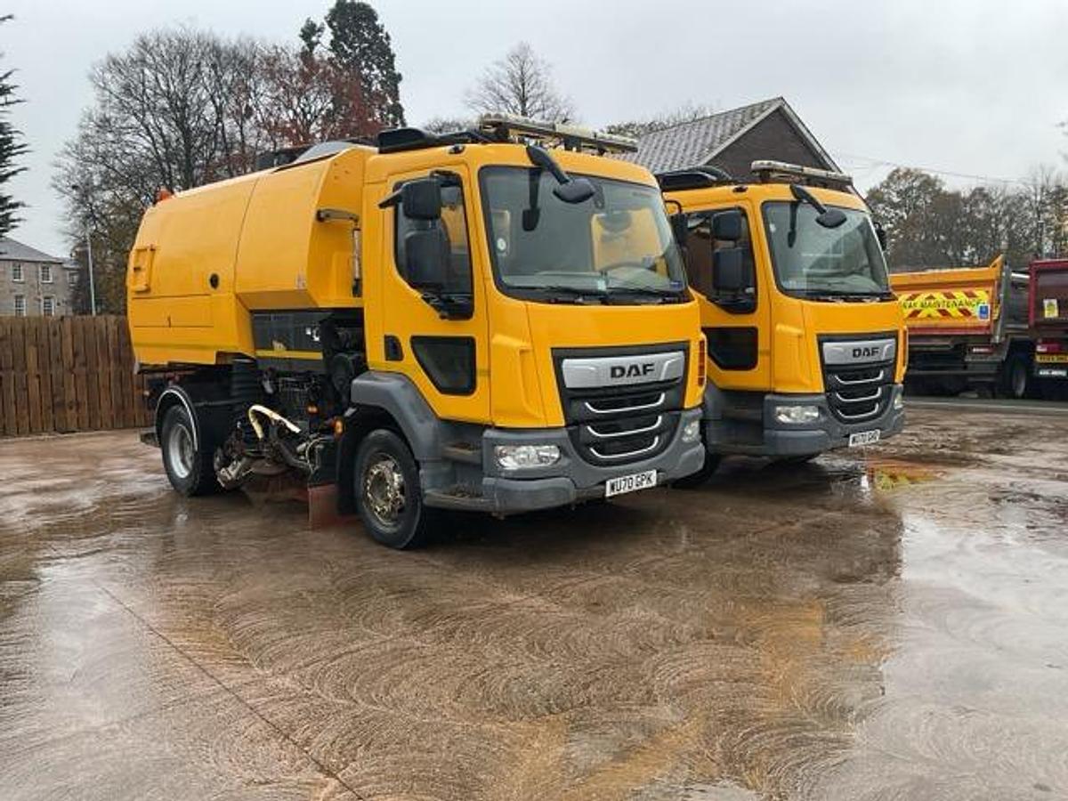 Used 2020 DAF  LF220 4x2  Johnston V65T Road  Sweeper