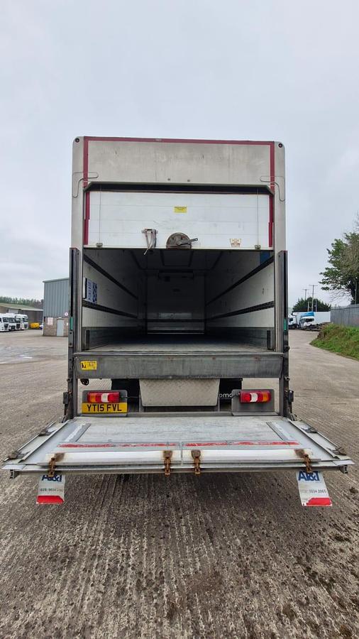 Used 2015 Mercedes 1824 4x2 Fridge