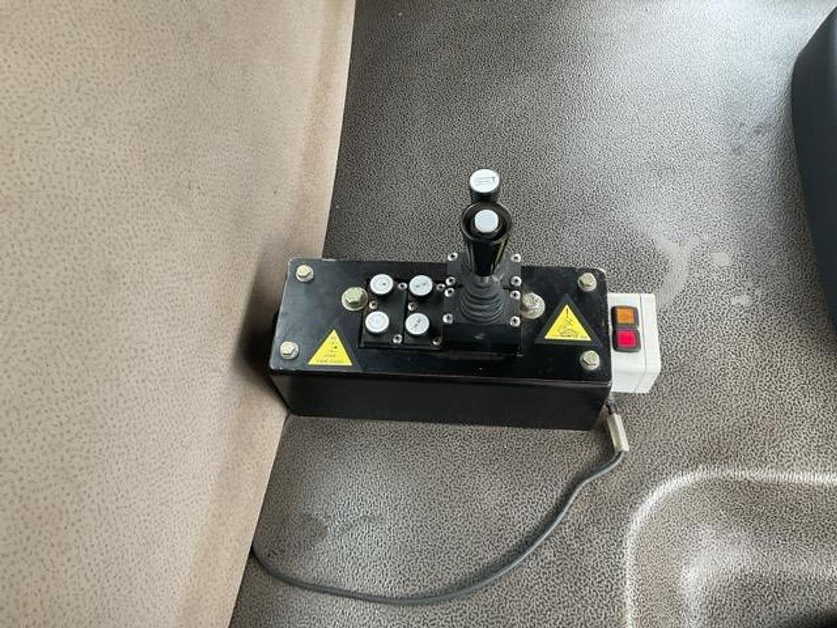 Used 2016 DAF CF400 8x4 Hookloader