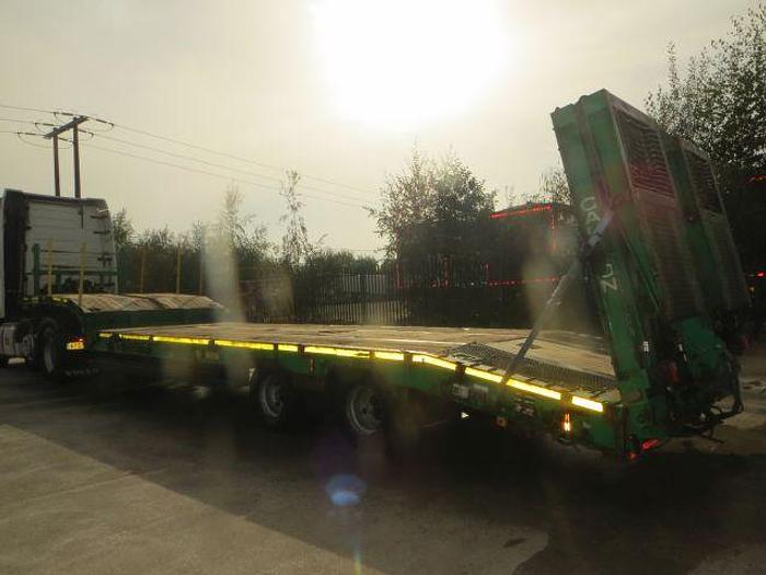Used 2015 Montracon Twin Axle Step Frame Trailer