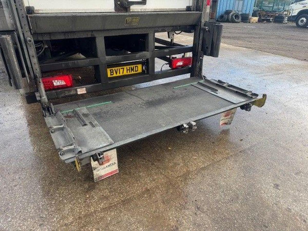 Used 2017 (17) Scania P250 4x2 18T Fridge