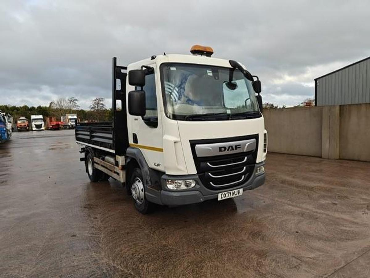 Used 2022 DAF LF180 4x2 Dopside Tipper