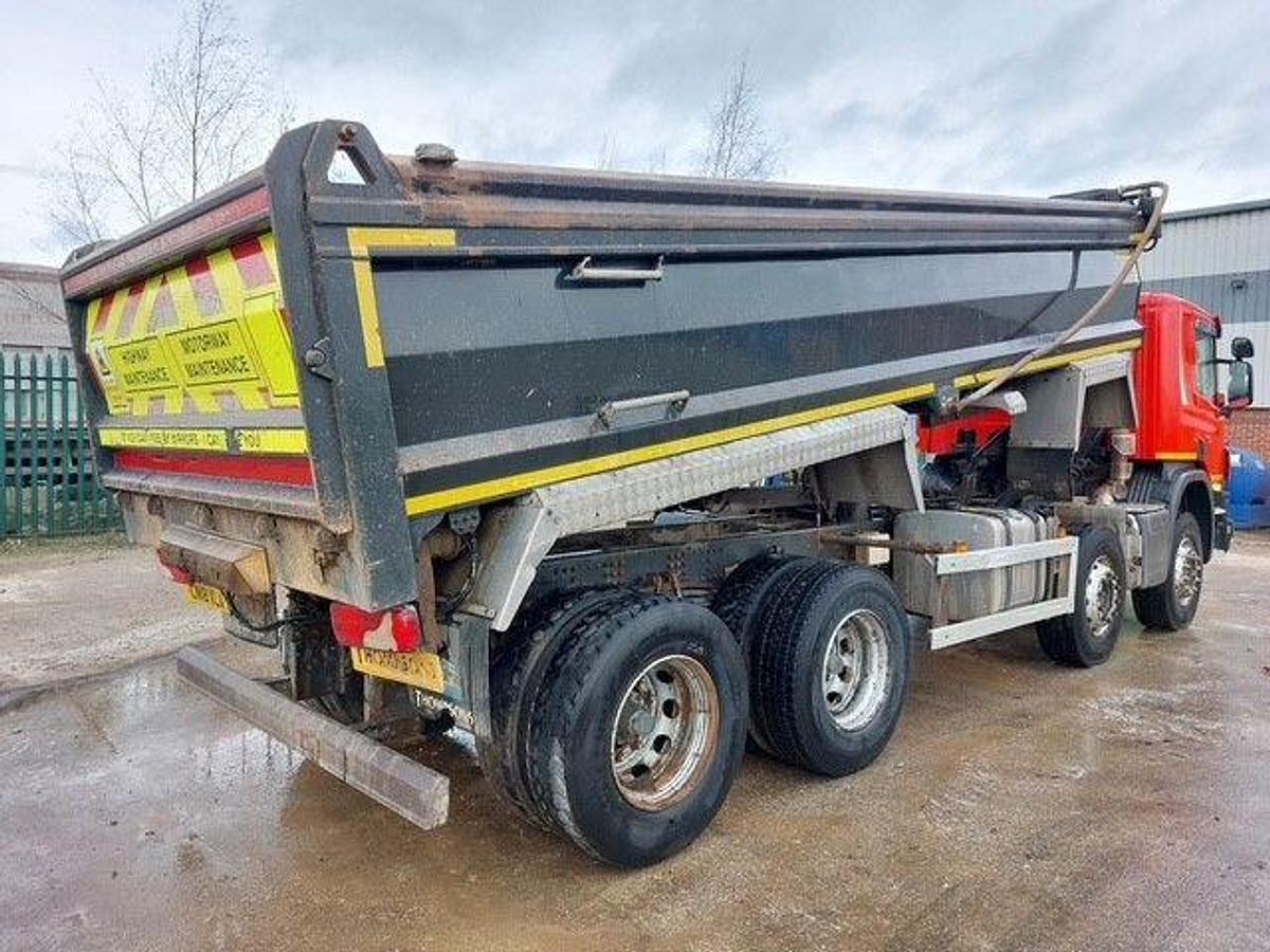 Used 2018 (18) Scania P410 8x4 Steel Tipper