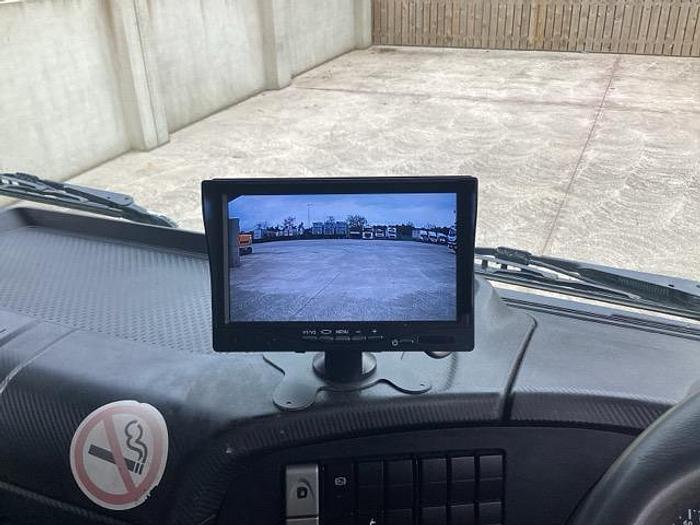 Used 2018 Iveco Trakker 410 8x4 Tipper Grab