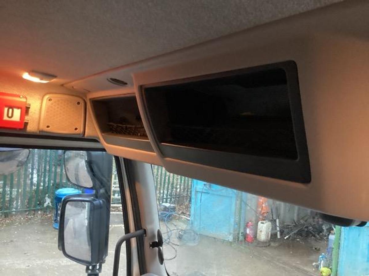 Used 2023 (73) DAF LF230 4x2 18T Dropside Flatbed