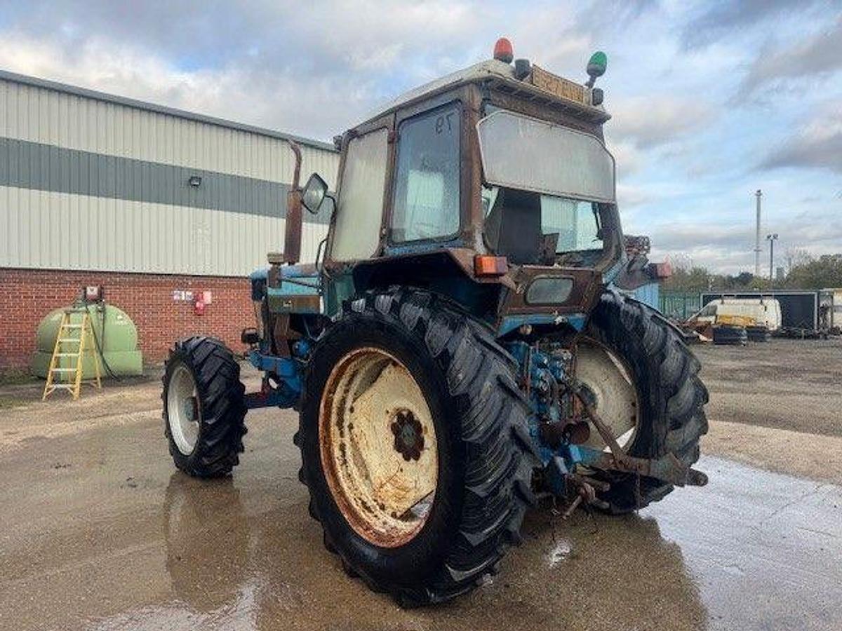Used Ford 8210 4WD Tractor