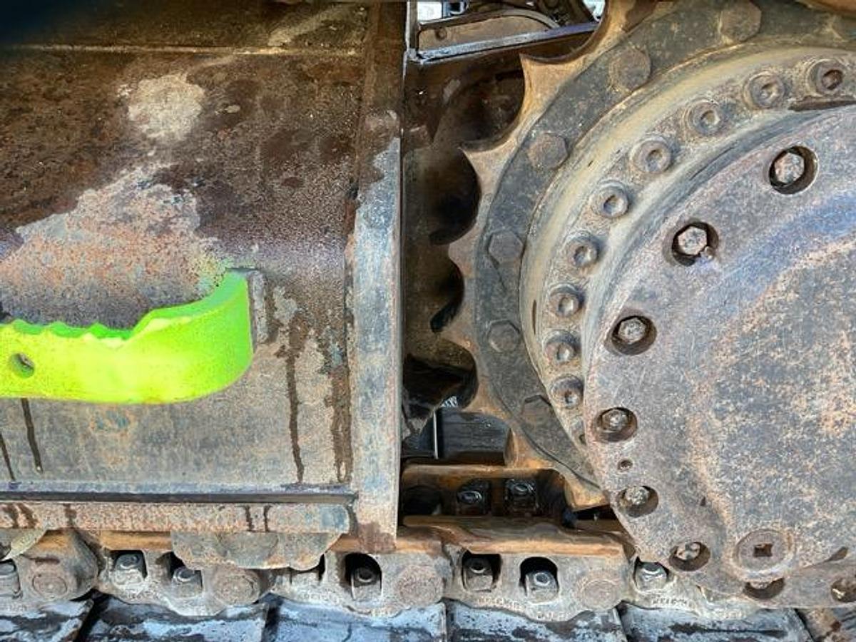 Used 2019 CAT 320 Tracked Excavator