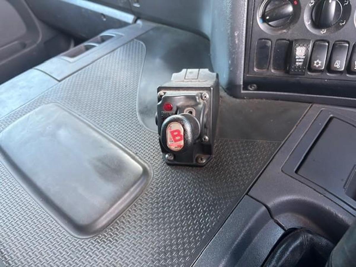 Used 2011 Scania P230 4x2 Dropside Tipper