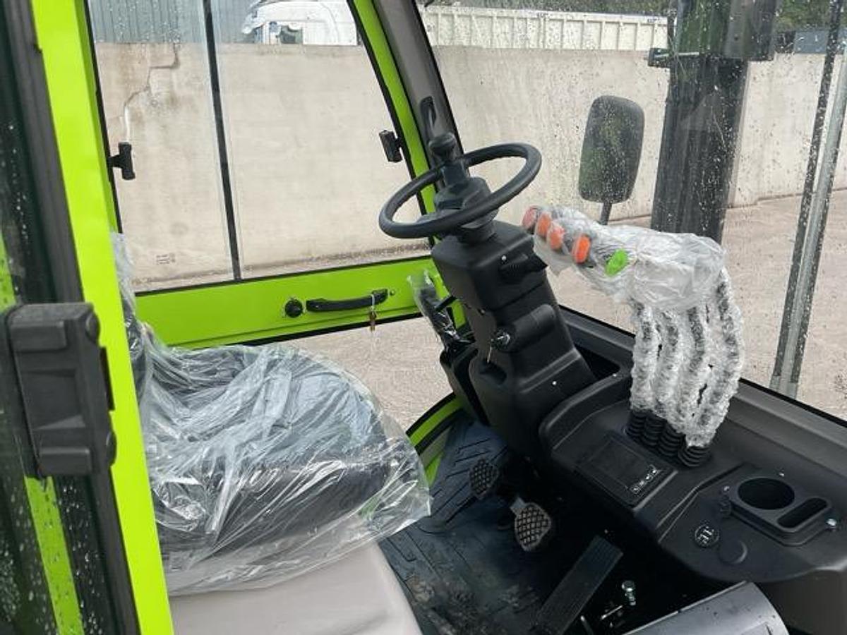 Used 2025 Zoomlion FD30 New & Unused Forklift
