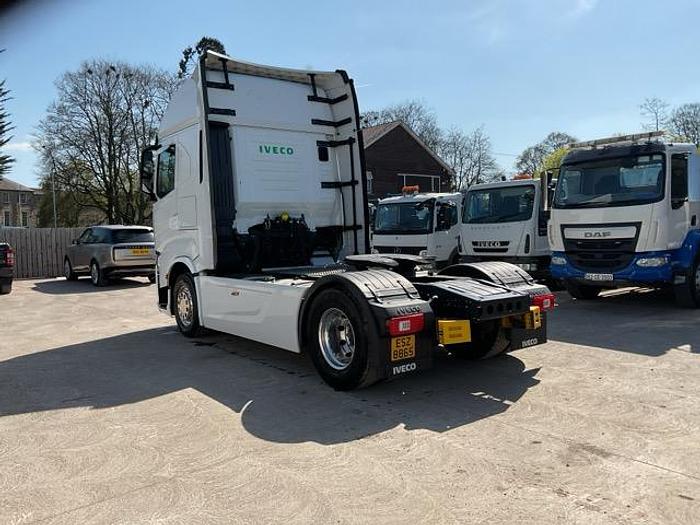Used 2022 Iveco S-Way 570 4x2 Tractor Unit