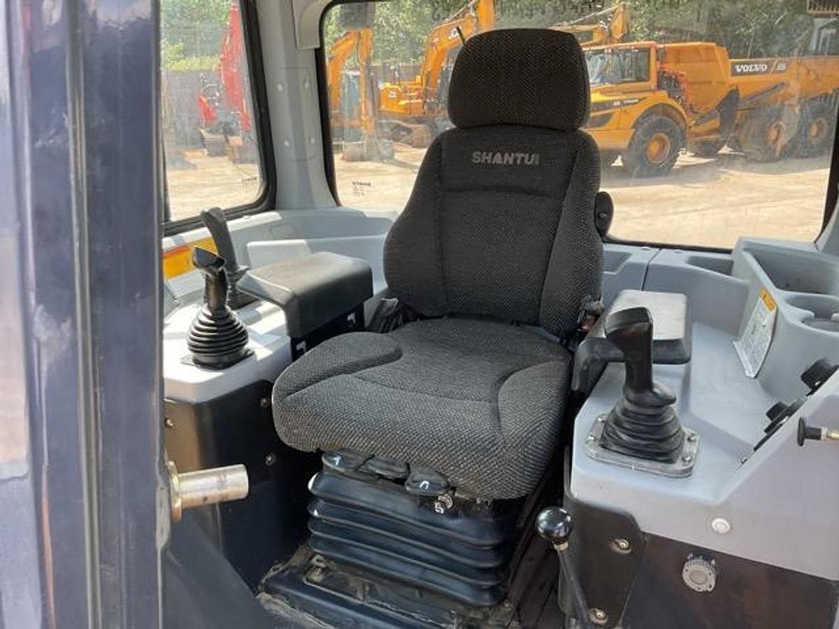 Used 2022 Shantui DH17-C3 LGP Dozer