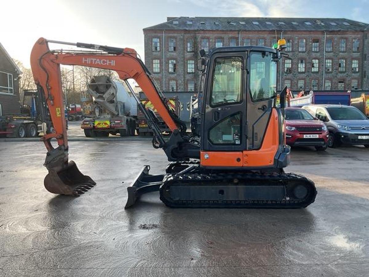 Used 2019 Hitachi ZX48U-5A