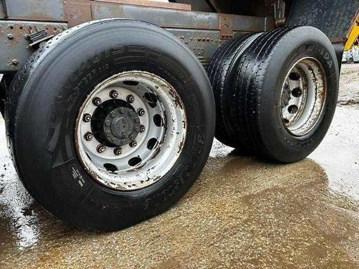 Used 2014 DAF CF370 8x4 Steel Tipper Grab