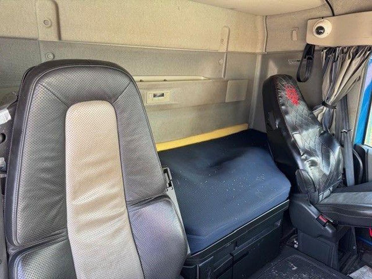Used 2021 (71) Volvo FH540 G/T 6x4 Double Driver Rearlift Tag