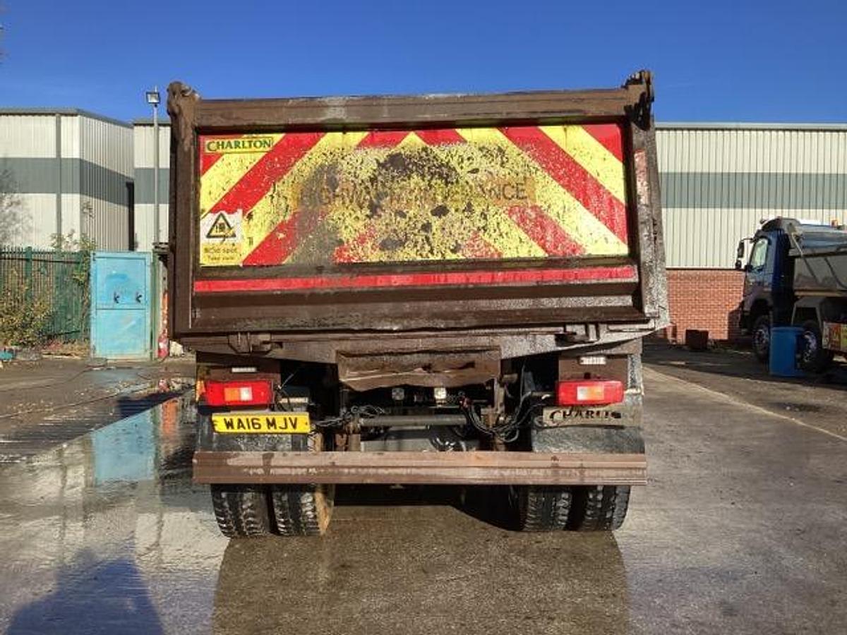 Used 2016 Volvo FMX420 8x4 Steel Tipper