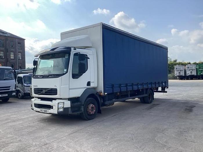 Used 2010 Volvo FL240 4x2 Curtainsider