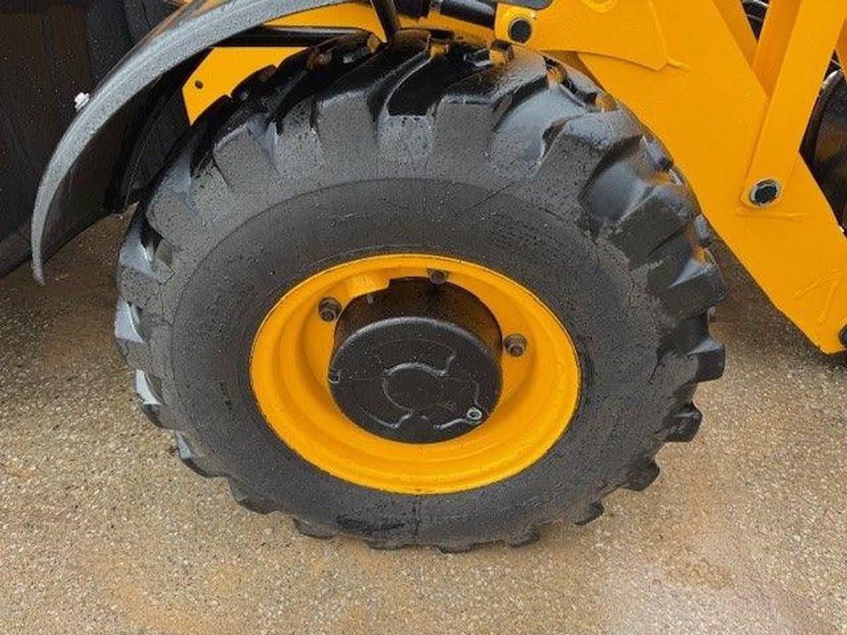 Used 2024 JCB 3CX Sitemaster Backhoe Loader