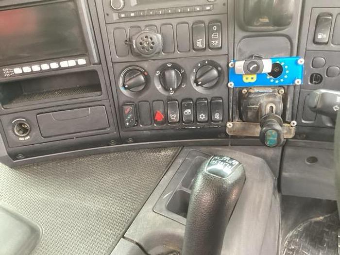 Used 2013 Scania P400 8x4 Steel Tipper