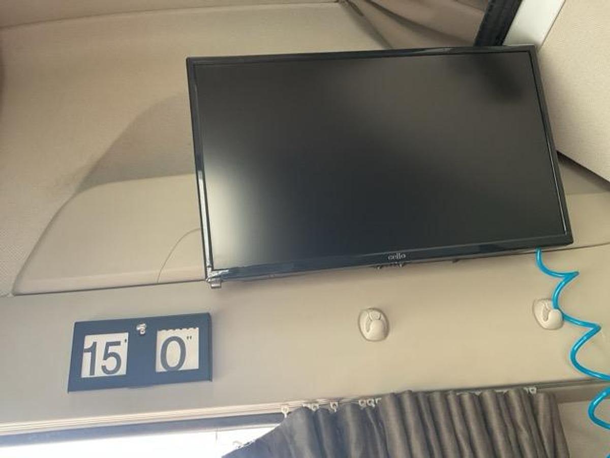 Used 2022 Iveco  S Way 530 6x2 Unit