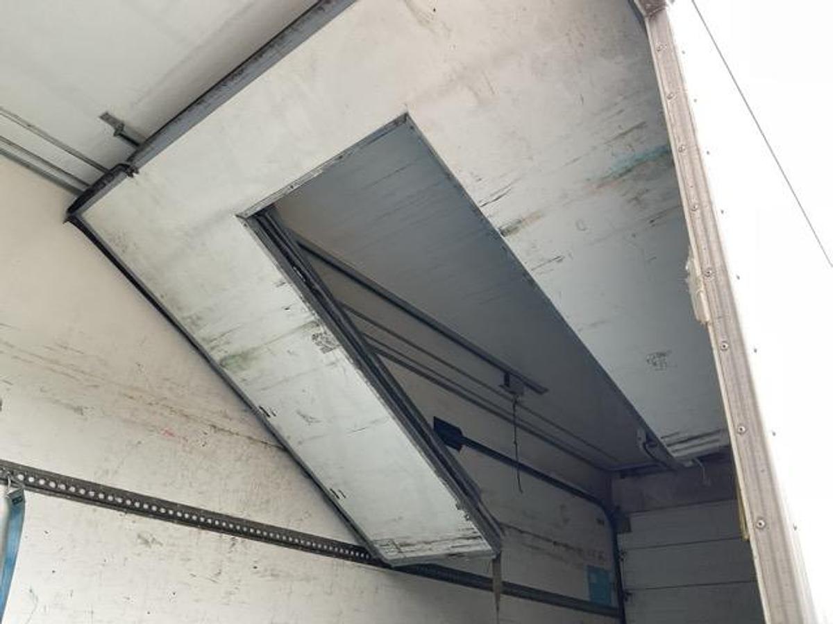 Used 2015 Mercedes 1824 Antos 4x2 Fridge