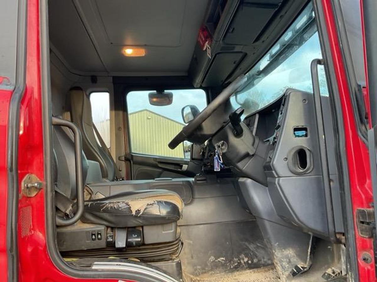 Used 2013 Scania P400 8x4 Tipper