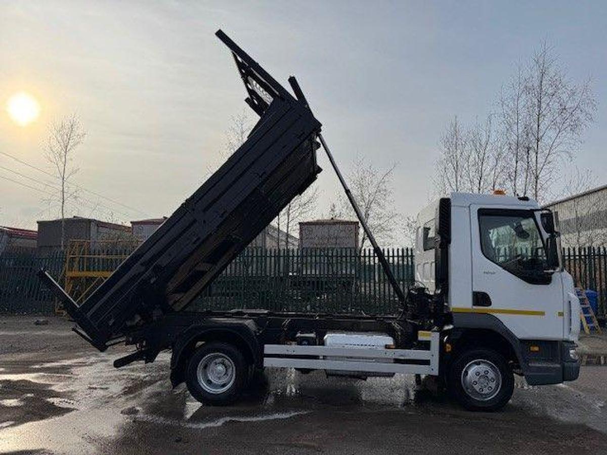 Used 2022 (71) DAF LF180 4x2 7.5T Dropside Tipper