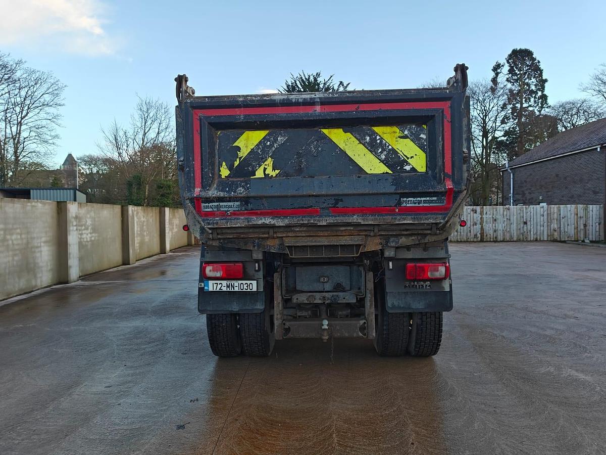 Used 2017 DAF CF400 8x4 Steel Tipper Grab