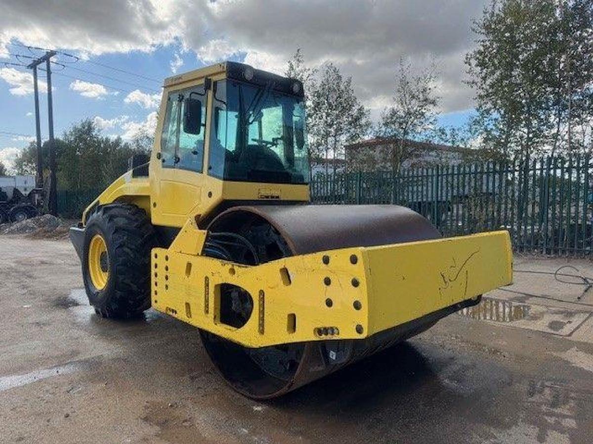 Used 2015 Bomag BW216 DH-4i Single Drum Vibrating Roller