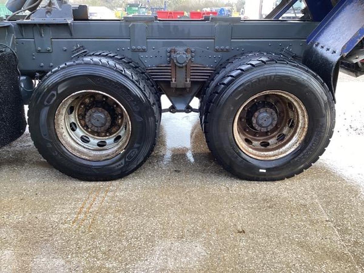 Used 2017 (67) DAF CF330 6x4 Tipper Grab