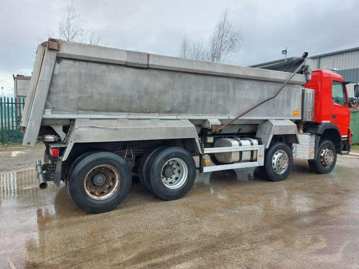Used 2017 (17) Volvo FMX420 8x4 Alloy Tipper