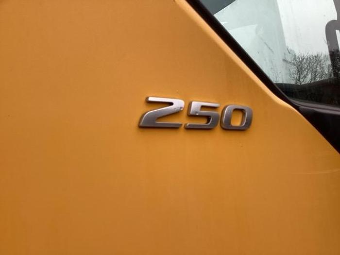 Used 2016 DAF LF250 4x2 Gritter