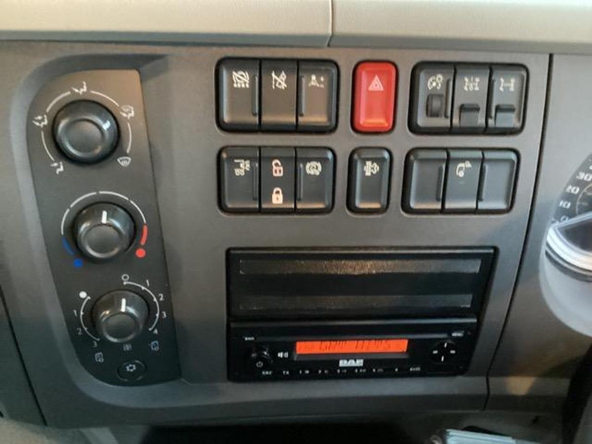 Used 2023 (73) DAF LF230 4x2 18T Dropside Flatbed