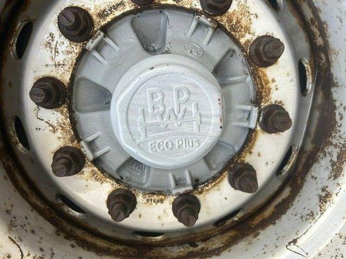 Used 2015 SDC Tri Axle Curtainsider Trailer