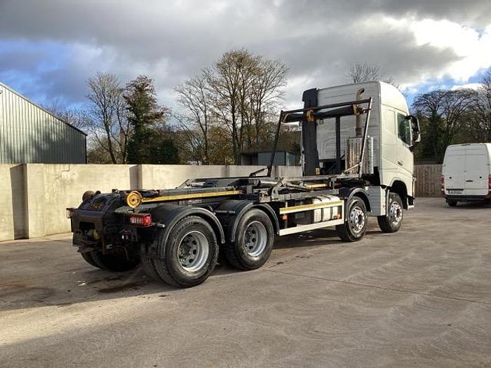 Used 2018 Volvo FH500 Globe Trotter 8x4 Hookloader