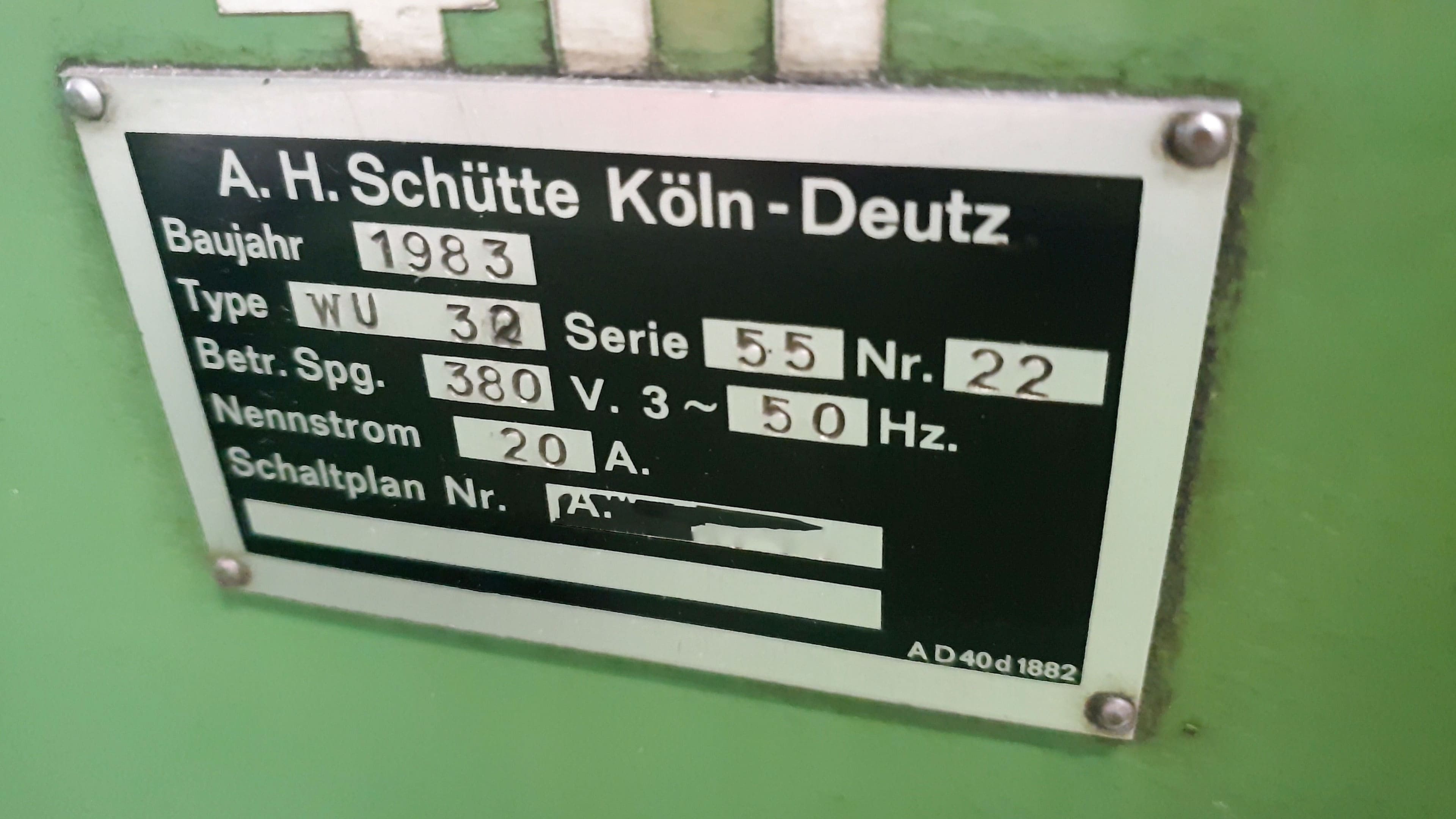Used Schutte WU32 - Grinding - 1983 