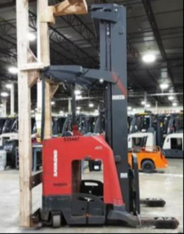 2019 Raymond 750-R45TT CSA reach truck Brampton 4500 lb 301” triple mast side shift single reach battery extra freezer-ready export vertical racking