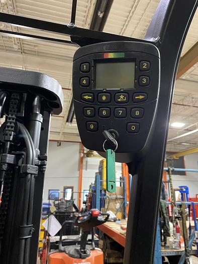 Refurbished 2011 Yale ERP040VTN48TE082