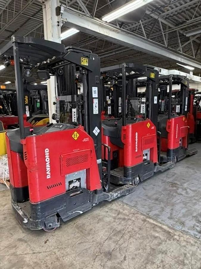 2021 Raymond 750‑R45TT EE‑Rated Reach Truck – Rear Angle View | 95/211” TSU Mast | 36V Electric | CSA/MOL Certified