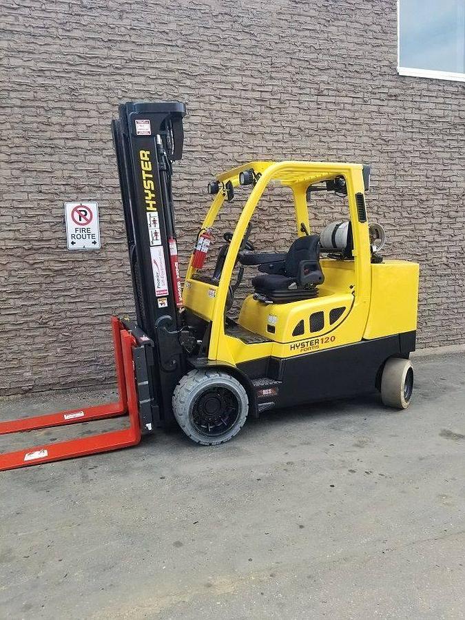 2020 Hyster S120FTPRS CSA propane forklift Brampton 12000 lb 208” triple mast side shift fingertip hydraulics cushion tires UL/EE fire-safe export-certified
