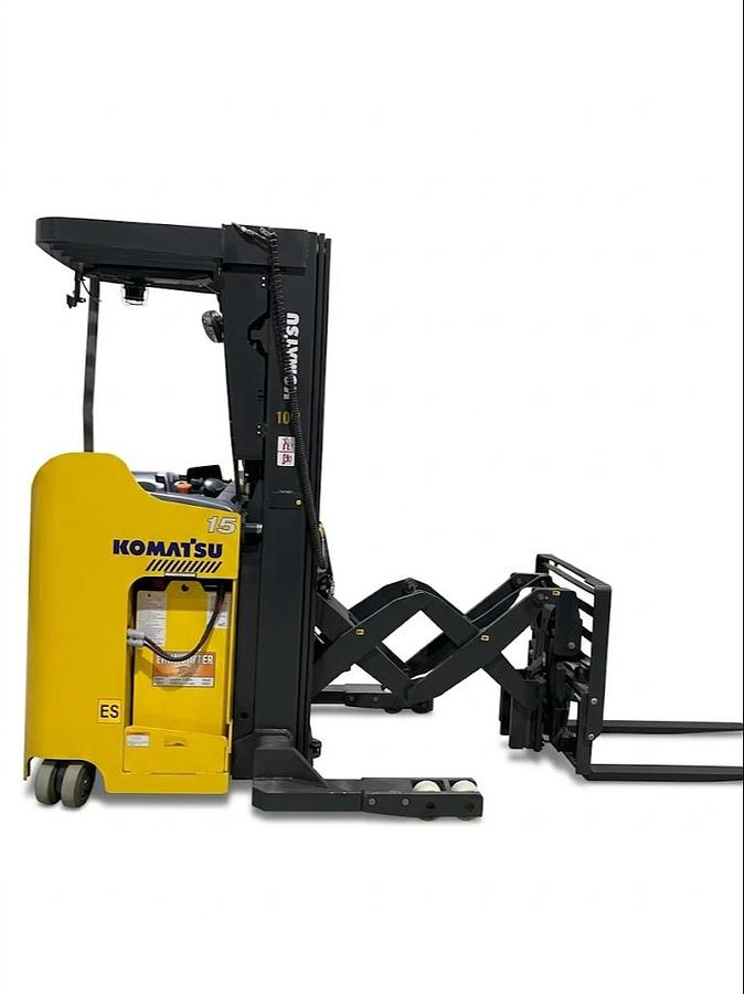 Side view of 2017 Komatsu FR15K‑3 double reach truck showing 95/210 mast and operator compartment.