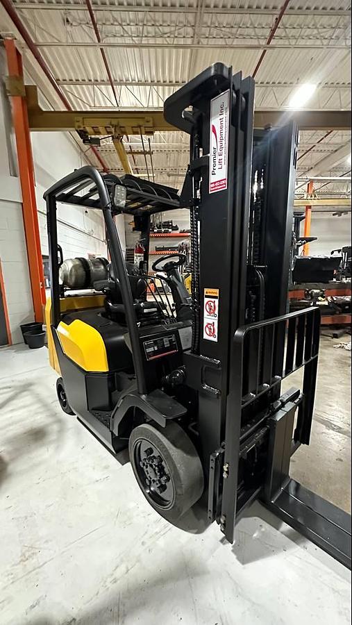 Opposite side view showing propane tank and CSA-certified chassis