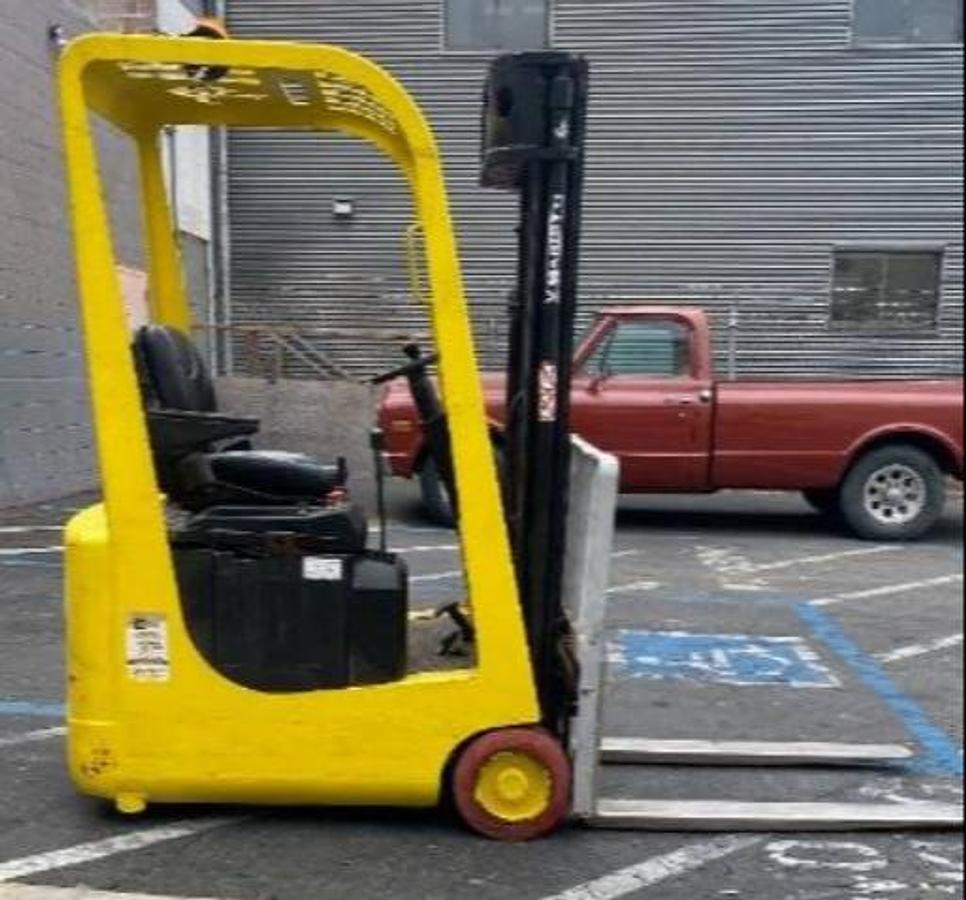 Mariotti ME12 AC electric forklift CSA certified Mississauga |