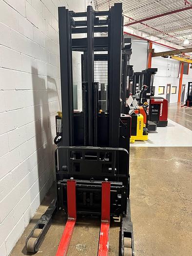 Refurbished SOLD – Refurbished 1999 Raymond EASIR30TT | Electric Reach Truck | 36V Battery | CSA Certified | Mississauga Deployment Completed