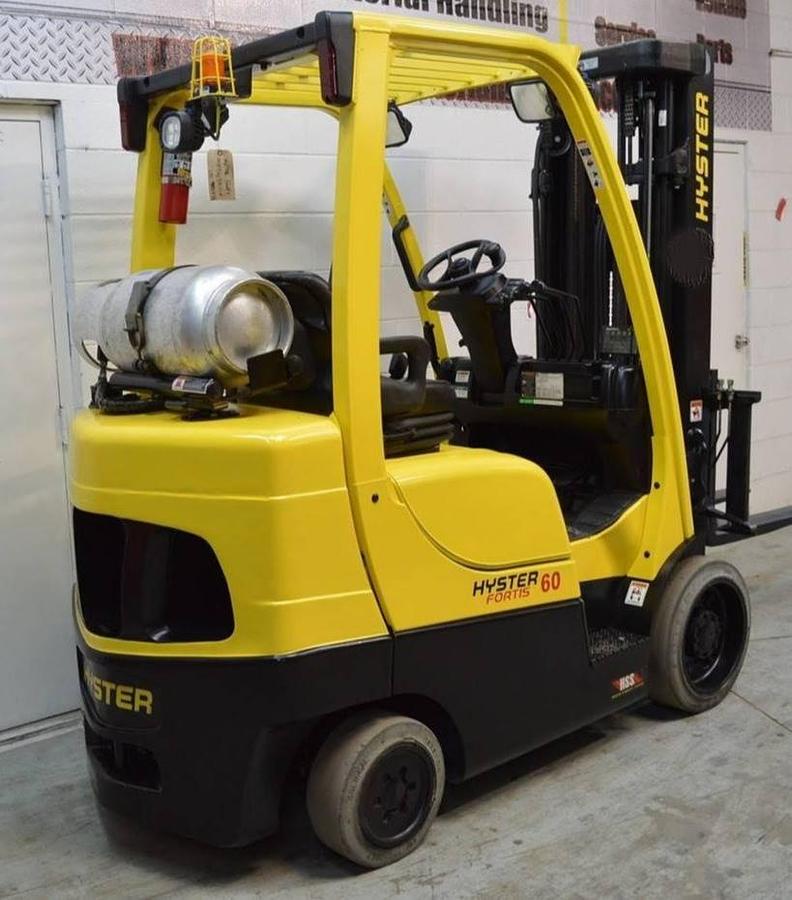 Opposite Rear view showing counterweight and mounted safety lighting