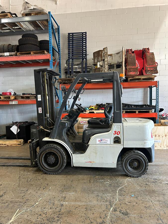2015 Unicarriers FHD30‑A1 CSA Certified Diesel Forklift