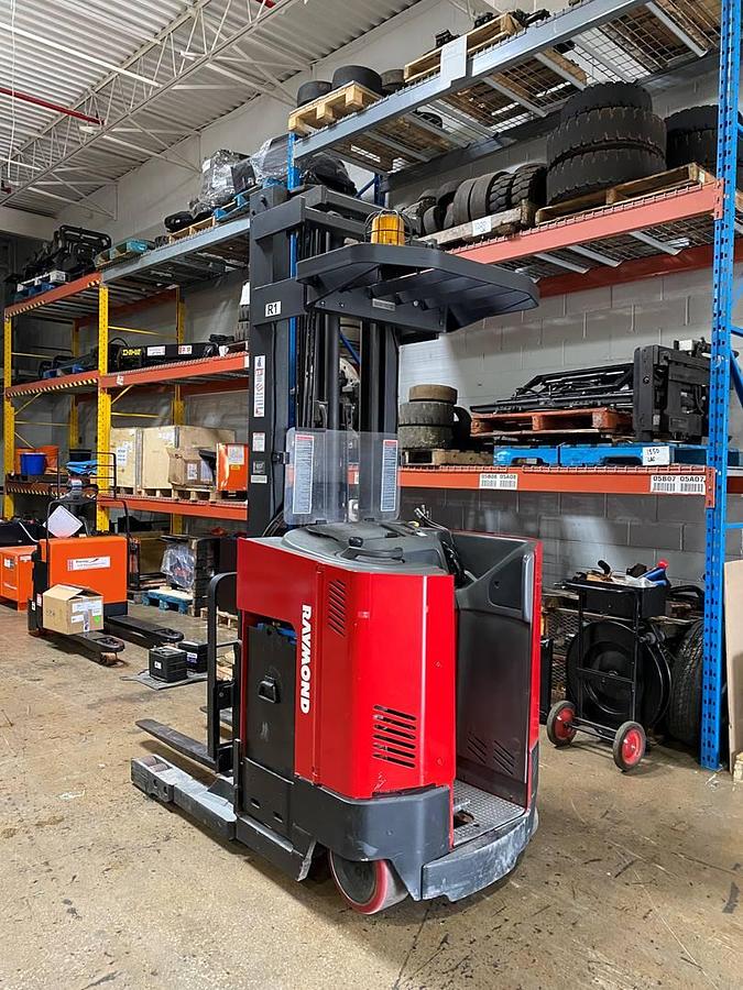 Rear view showing counterweight and safety lighting