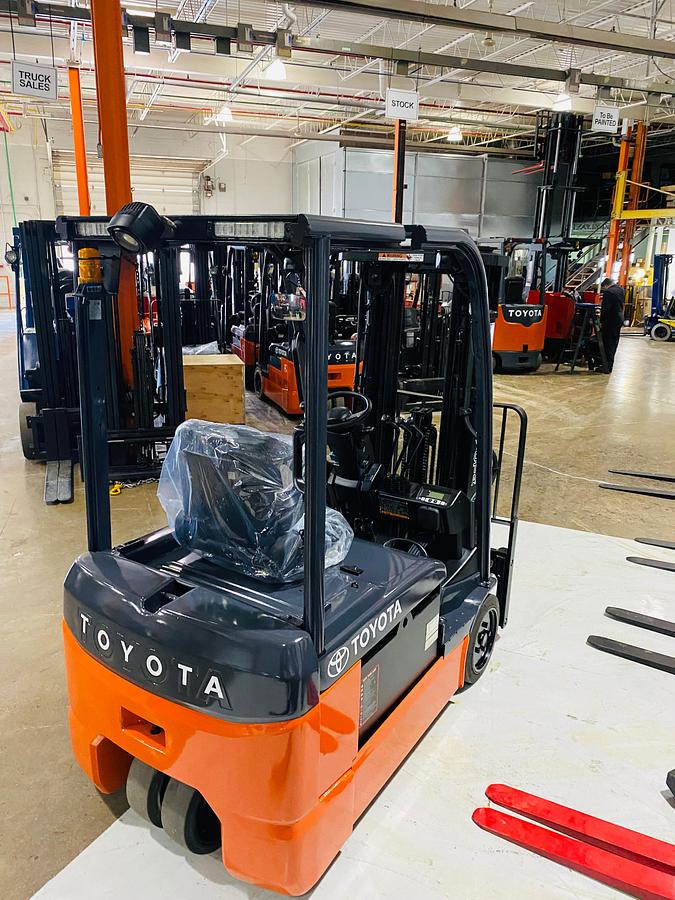 Toyota 8FBE20U – elevated angle from rear side – operator station and counterweight – CSA/MOL certified electric forklift – Brampton ON