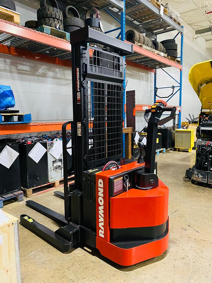 Opposite rear angle view with straddle legs and chassis