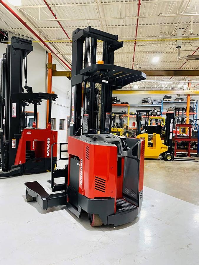CSA Certified Raymond 4‑Directional Forklift Brampton